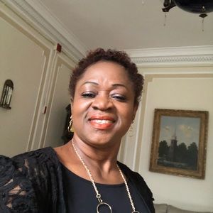 Meet your Posher, Beverly